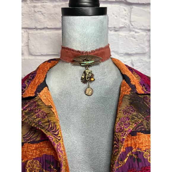 Handmade Upcycled African-Inspired Brooch Pendant Choker Necklace - Picture 2 of 7